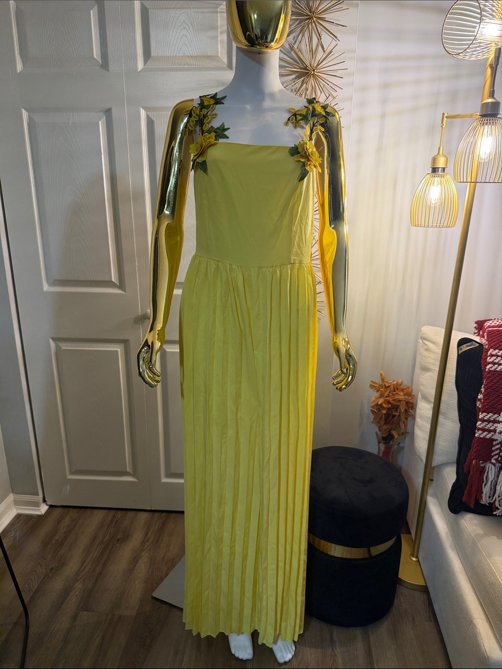 SHEIN Yellow Floral Strap Pleated jumpsuit